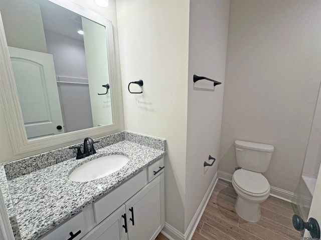 25669 Tarver Dr, Denham Springs, LA 70726