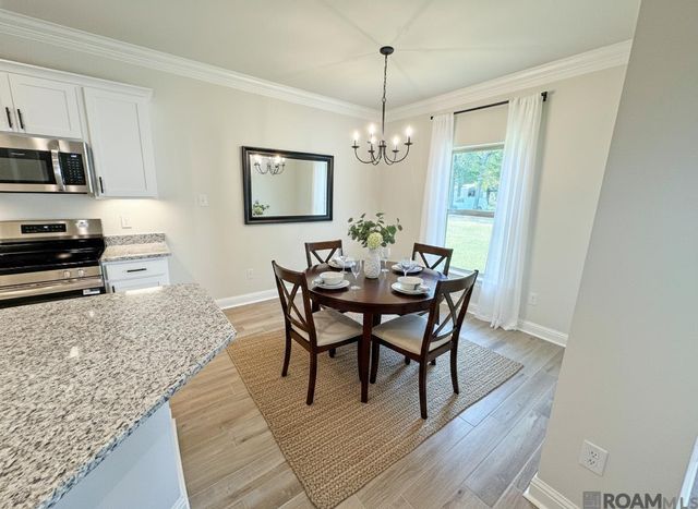 25669 Tarver Dr, Denham Springs, LA 70726