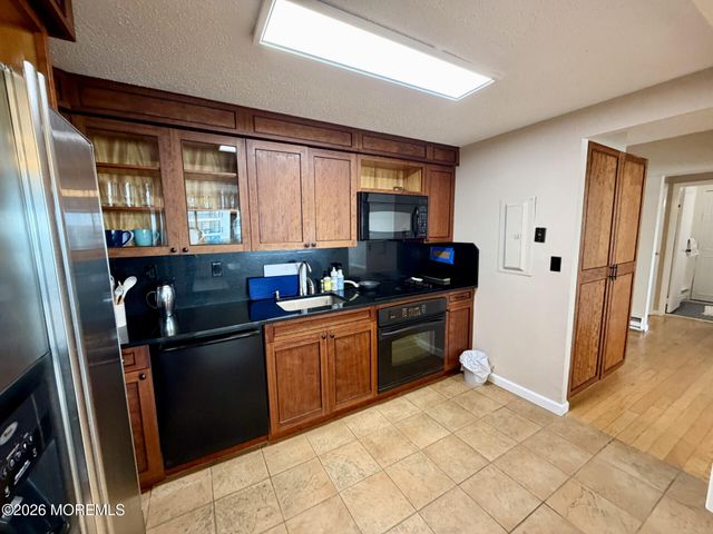 45 Ocean Avenue 7L, Monmouth Beach, NJ 07750