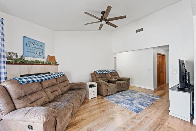 4300 San Juan Ave, Fair Oaks, CA 95628