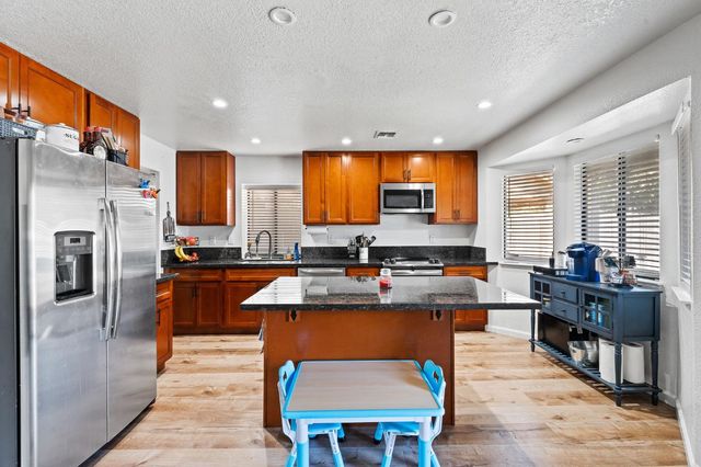 4300 San Juan Ave, Fair Oaks, CA 95628