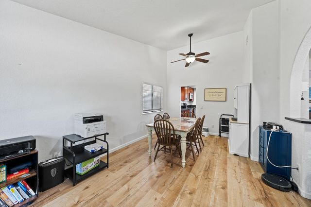 4300 San Juan Ave, Fair Oaks, CA 95628