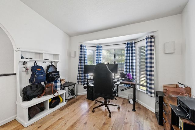 4300 San Juan Ave, Fair Oaks, CA 95628