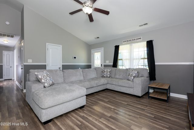 503 Celestial Court, Jacksonville, NC 28546