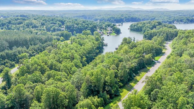 Lot 12 Watchtower DR, Moneta, VA 24121