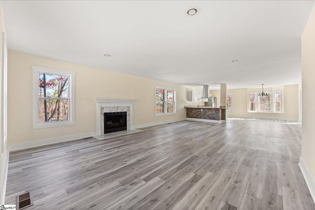 183 Wittmore Lane, Cleveland, SC 29635