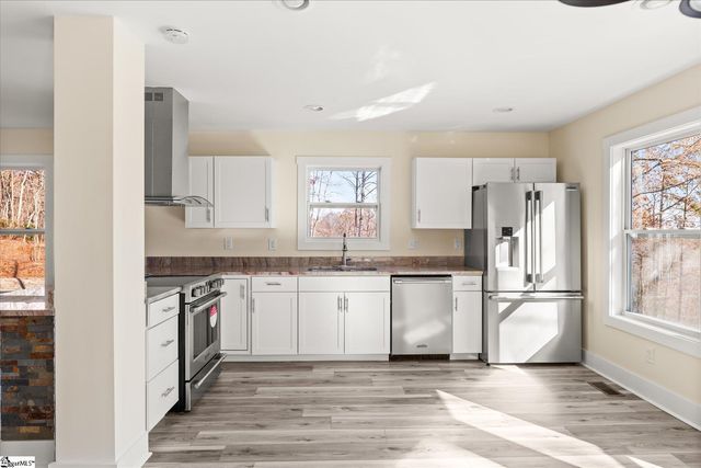 183 Wittmore Lane, Cleveland, SC 29635