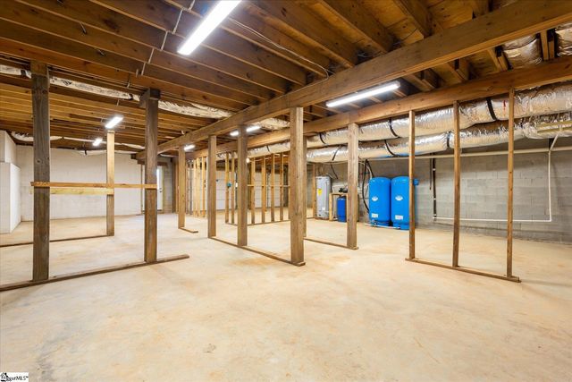 183 Wittmore Lane, Cleveland, SC 29635