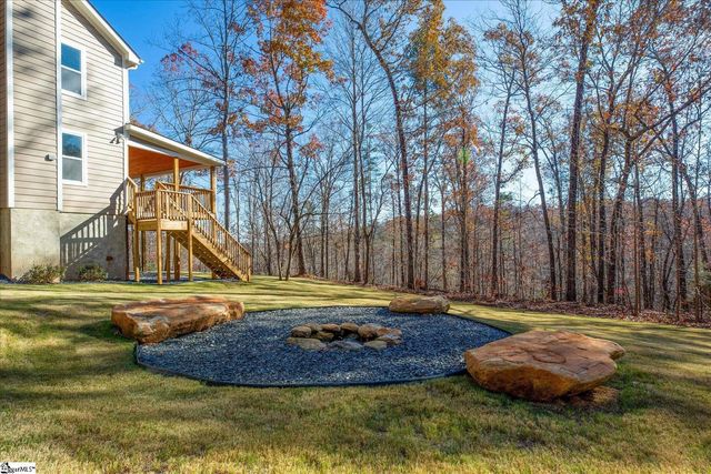 183 Wittmore Lane, Cleveland, SC 29635