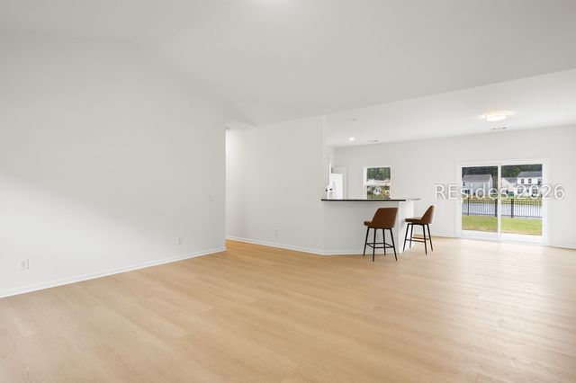 16 Savannah Oak Dr, Bluffton, SC 29910