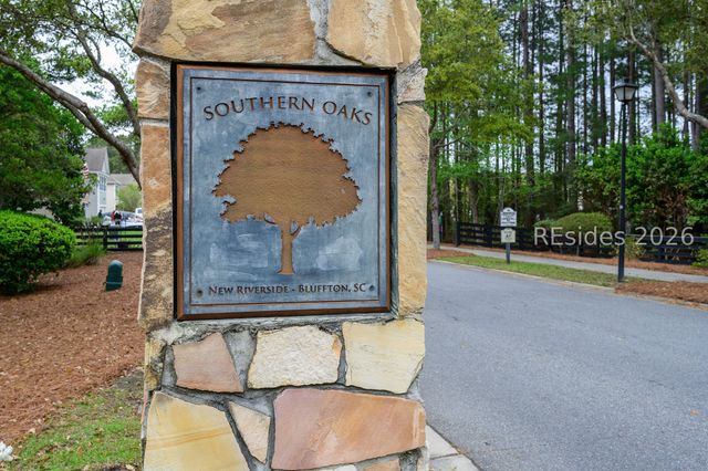 16 Savannah Oak Dr, Bluffton, SC 29910