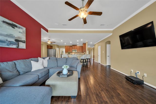 186 Balfour Drive, Fate, TX 75189