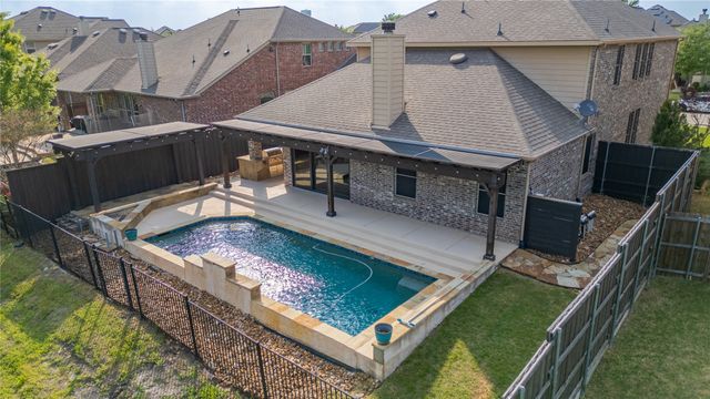 186 Balfour Drive, Fate, TX 75189