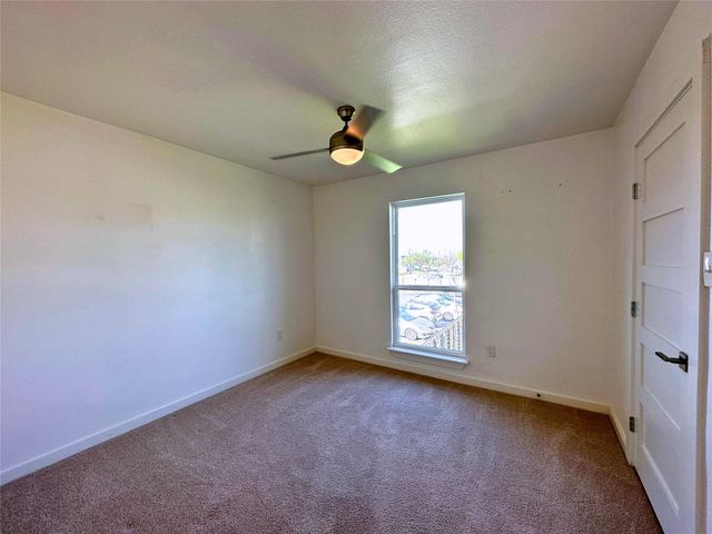 8603 Putnam DR 201, Austin, TX 78757