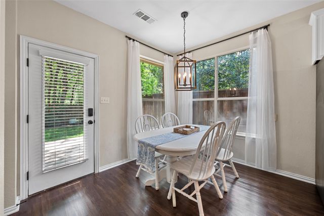 2014 Marie Weldon Lane, Arlington, TX 76001