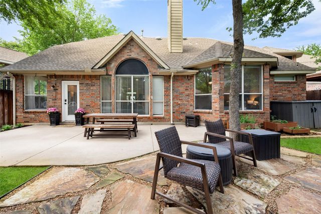2014 Marie Weldon Lane, Arlington, TX 76001