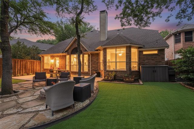 2014 Marie Weldon Lane, Arlington, TX 76001