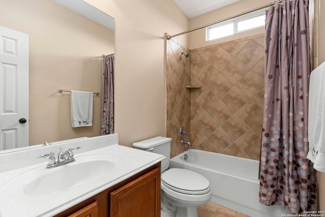 16106 Ponderosa Pass, Helotes, TX 78023