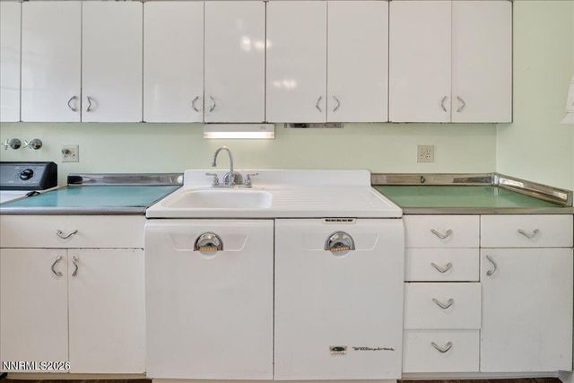 7 E I Street, Sparks, NV 89431