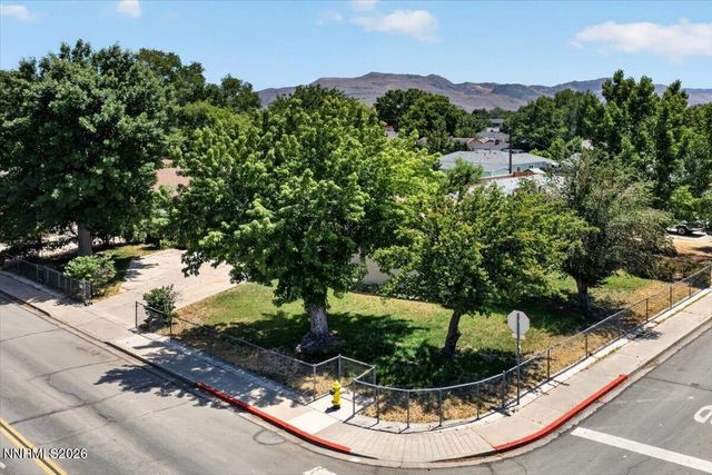 7 E I Street, Sparks, NV 89431