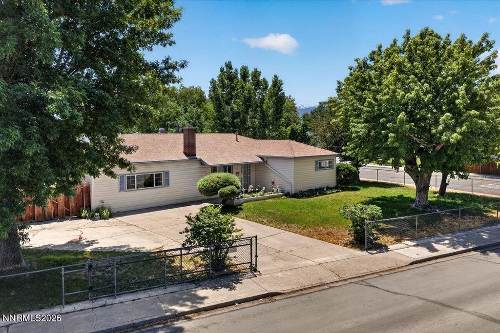 7 E I Street, Sparks, NV 89431