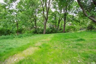 2043 12TH Street, East Moline, IL 61244