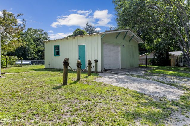 210 Poplar Street Street, New Bern, NC 28560