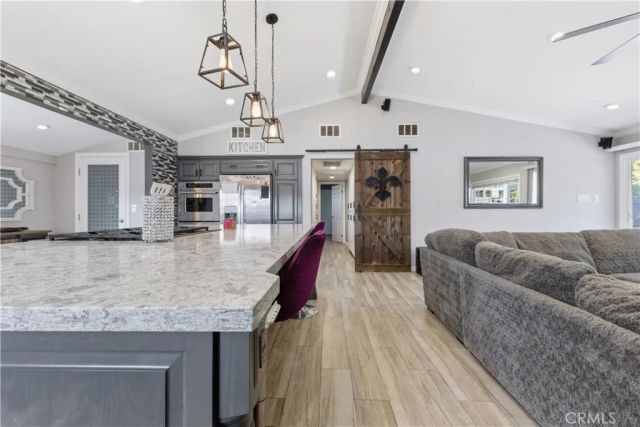 10652 Thomas, Anaheim, CA 92804