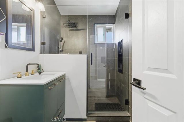 10652 Thomas, Anaheim, CA 92804