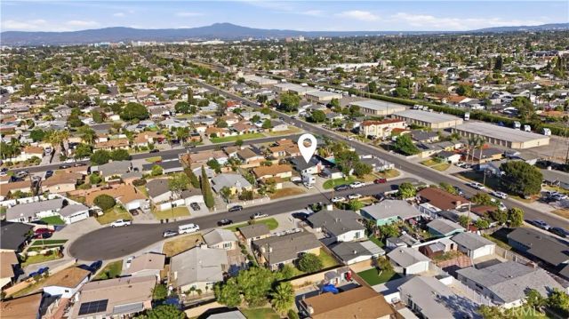10652 Thomas, Anaheim, CA 92804
