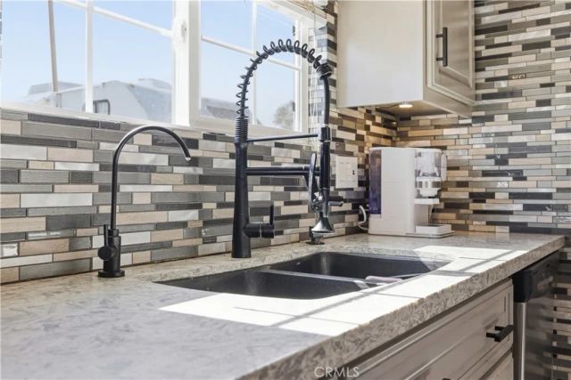 10652 Thomas, Anaheim, CA 92804