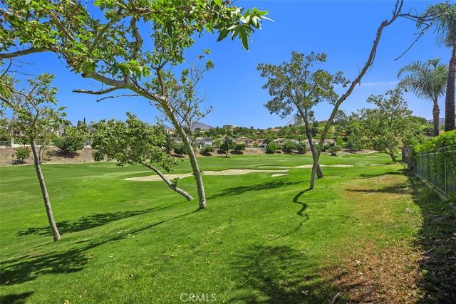 16 Golf Ridge Drive, Rancho Santa Margarita, CA 92679