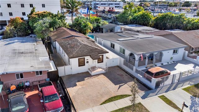 474 E 10th St, Hialeah, FL 33010