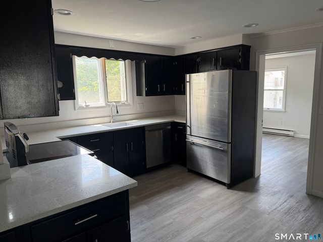 24 Elm Street, Shelton, CT 06484