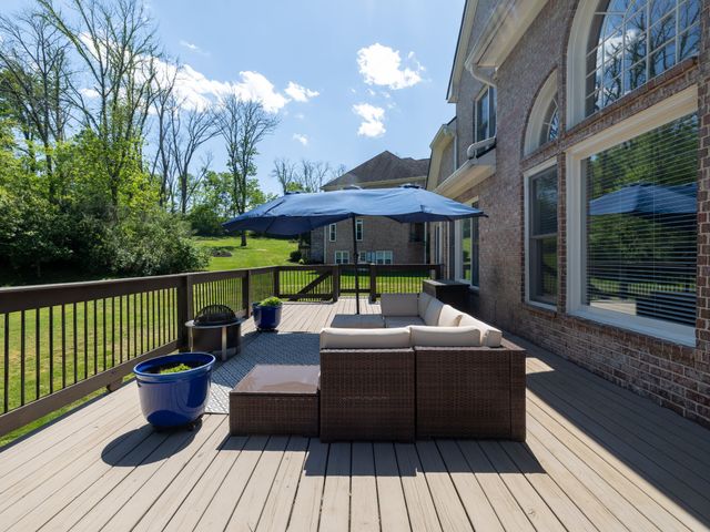 1046 Weston Ct, Brentwood, TN 37027