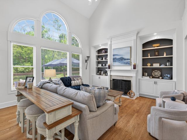 1046 Weston Ct, Brentwood, TN 37027