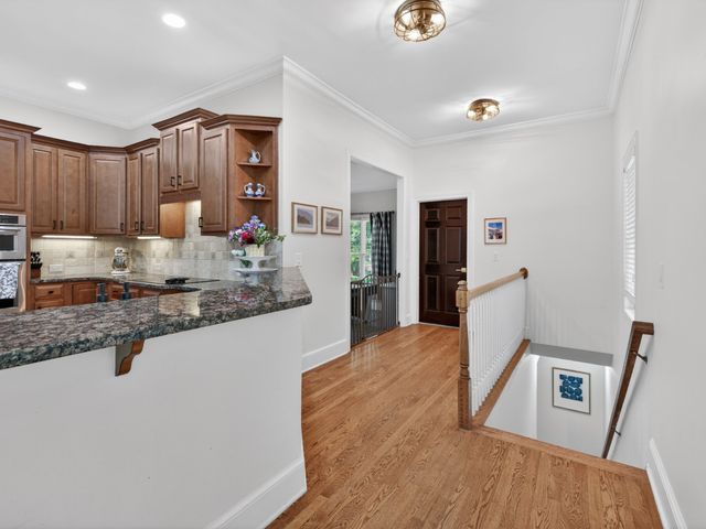 1046 Weston Ct, Brentwood, TN 37027