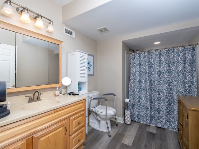 1046 Weston Ct, Brentwood, TN 37027