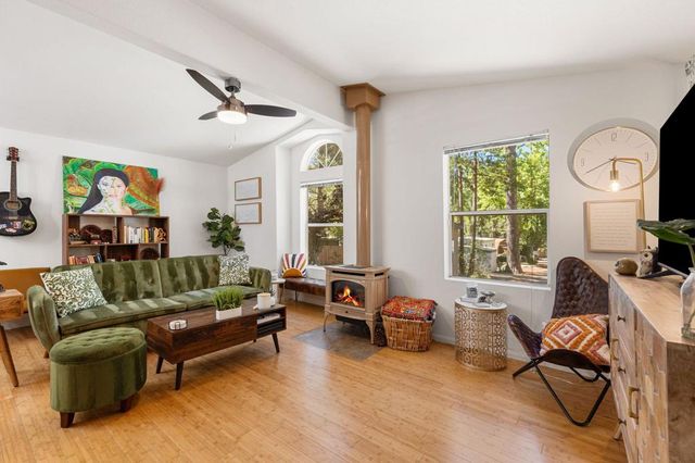 26350 Delano Drive 36, Idyllwild, CA 92549