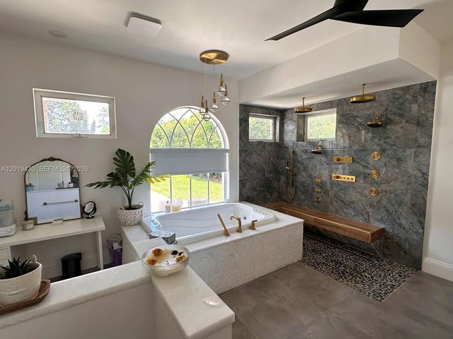 2640 SW 137th Terrace, Davie, FL 33330
