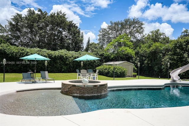 2640 SW 137th Terrace, Davie, FL 33330