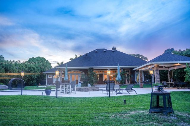 2640 SW 137th Terrace, Davie, FL 33330