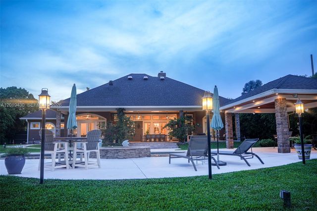 2640 SW 137th Terrace, Davie, FL 33330