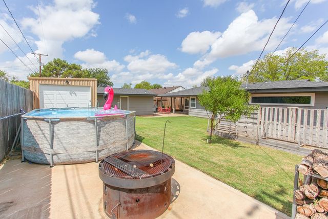 801 W 15th St, Big Spring, TX 79720