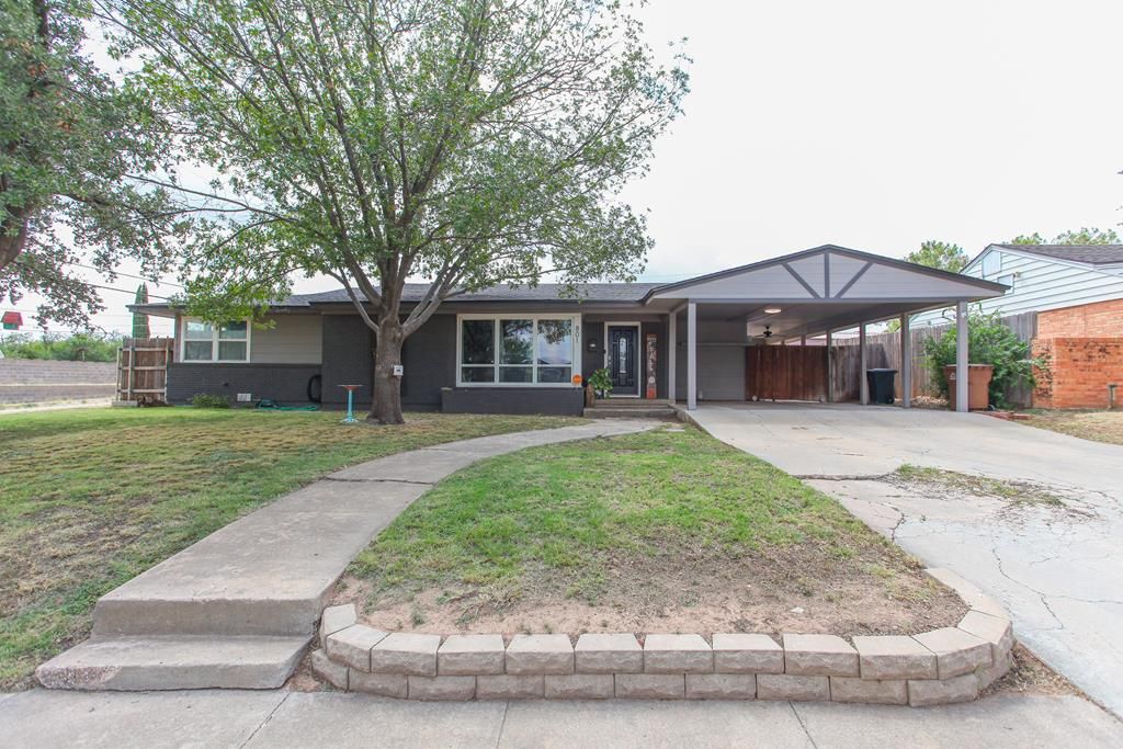 801 W 15th St, Big Spring, TX 79720