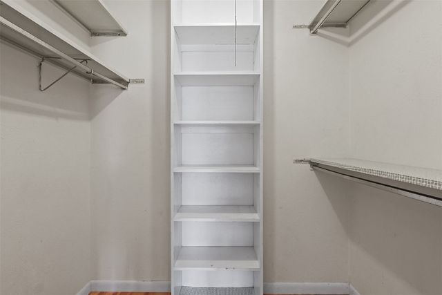 1825 E Peters Colony Road, Carrollton, TX 75007