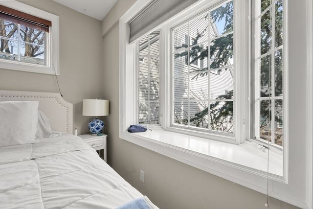 57 High St 2, Boston, MA 02129