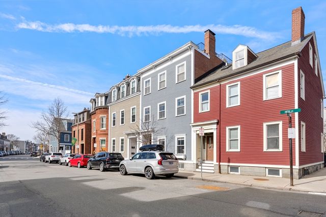 57 High St 2, Boston, MA 02129