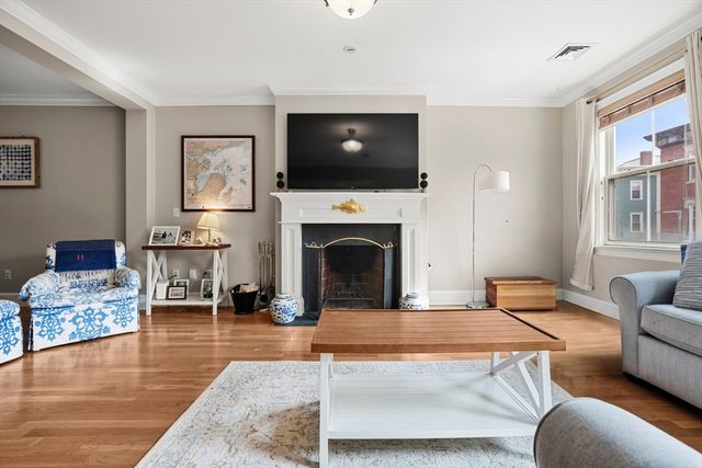 57 High St 2, Boston, MA 02129