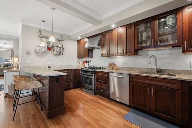 57 High St 2, Boston, MA 02129